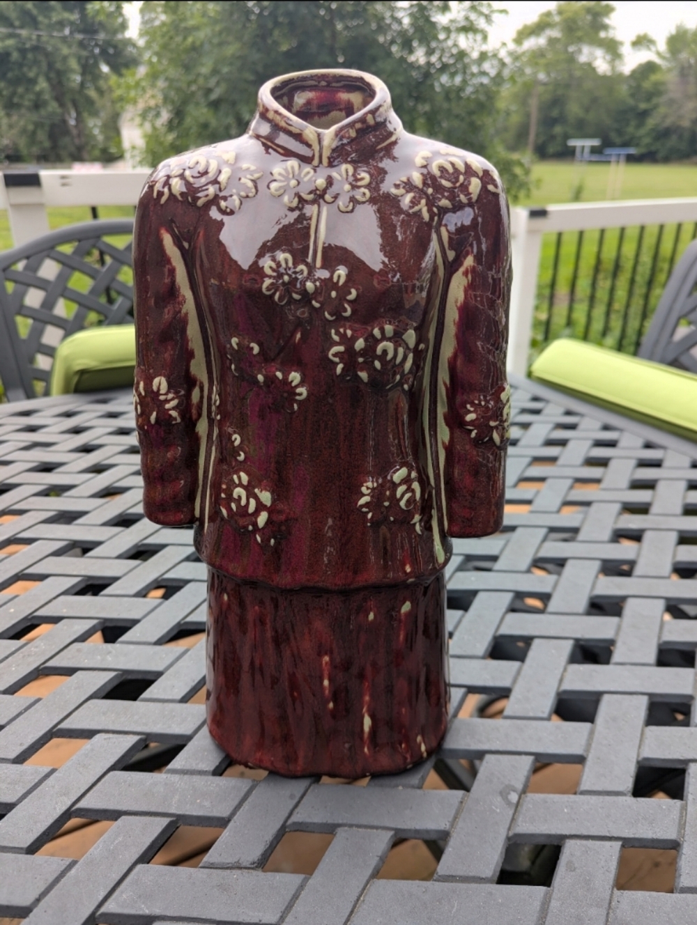 Vintage 12” Ceramic Oxblood Red Asian Japanese Kimono